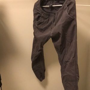 Jogger size L